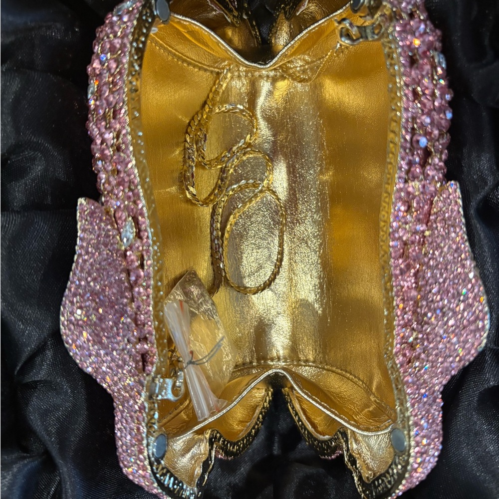 Pink Beaded Rabbit-Shaped Clutch - Picture 3 of 5